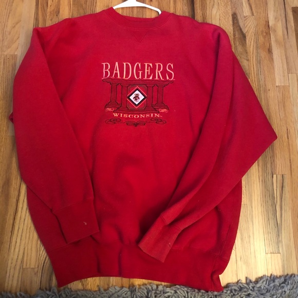 Champion Tops - vintage wisconsin crew